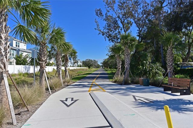 2451 MANGUM COURT, Sarasota, FL 34237