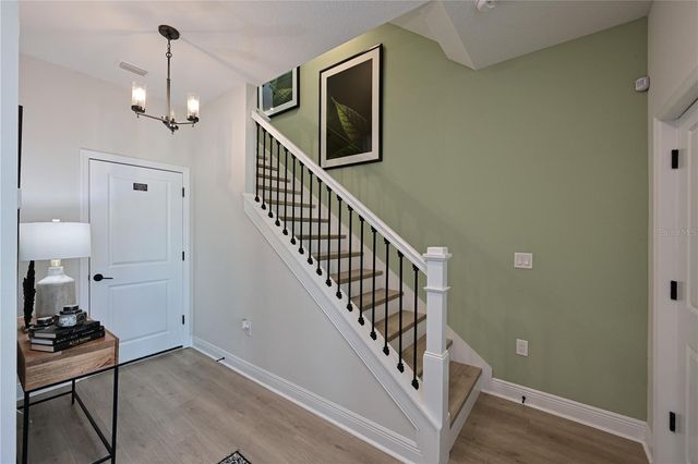 2451 MANGUM COURT, Sarasota, FL 34237