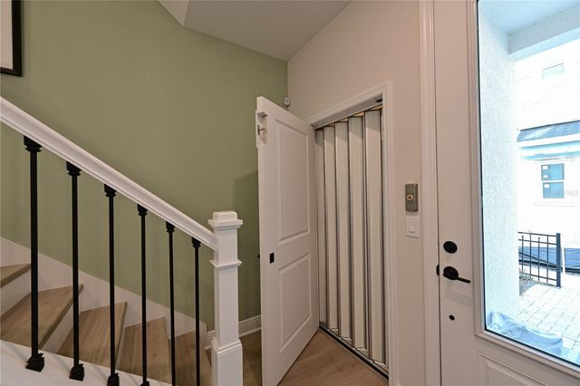 2451 MANGUM COURT, Sarasota, FL 34237