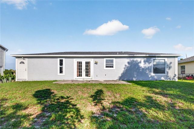 18335 Heather RD, Fort Myers, FL 33967