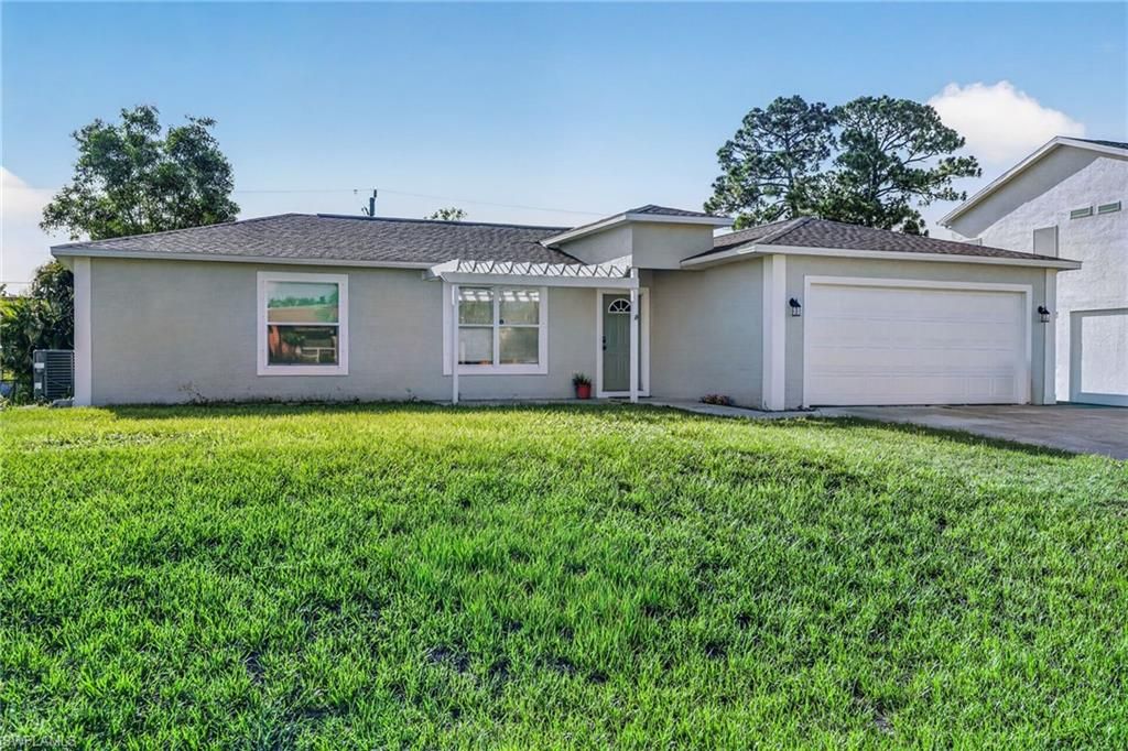 18335 Heather RD, FORT MYERS, FL 33967 — photo 2
