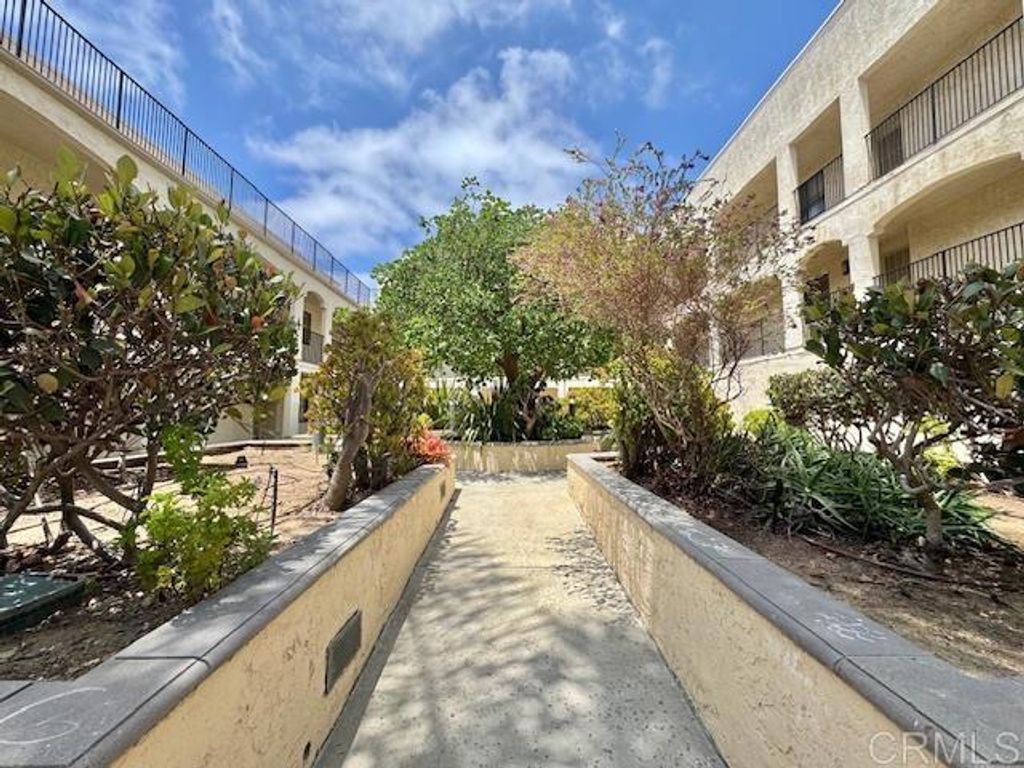 Image 1 of property listing at 4545 Arizona Street 104, San Diego, CA 92116