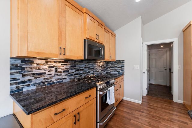 1227 W Quail Crest Ave, Spokane, WA 99224