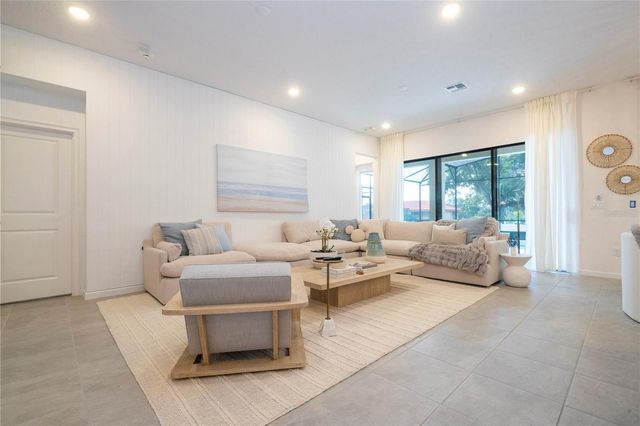 5887 HIGH SEAS DRIVE, Orlando, FL 32821