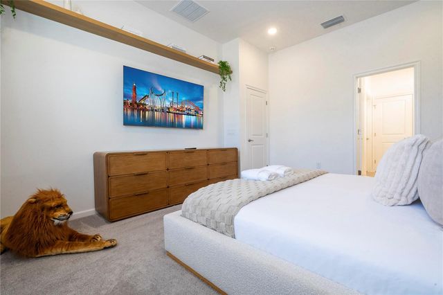 5887 HIGH SEAS DRIVE, Orlando, FL 32821