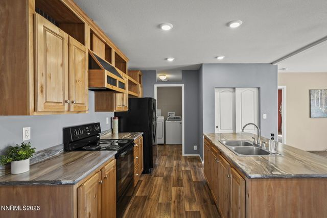 16 Sierra View Road, Reno, NV 89508