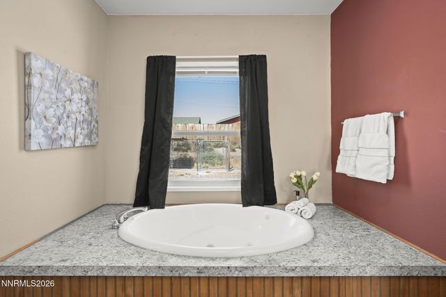 16 Sierra View Road, Reno, NV 89508