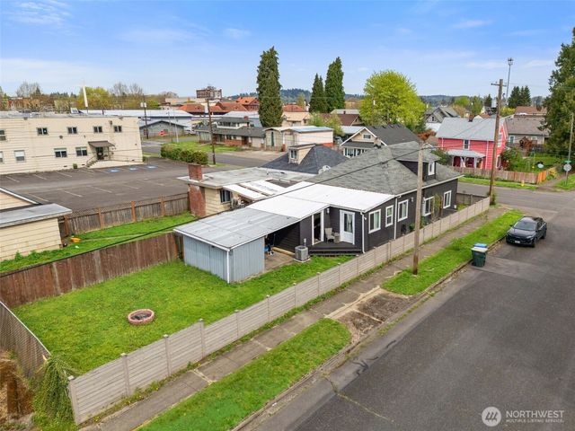 320 E Main Street, Centralia, WA 98531