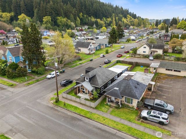 320 E Main Street, Centralia, WA 98531