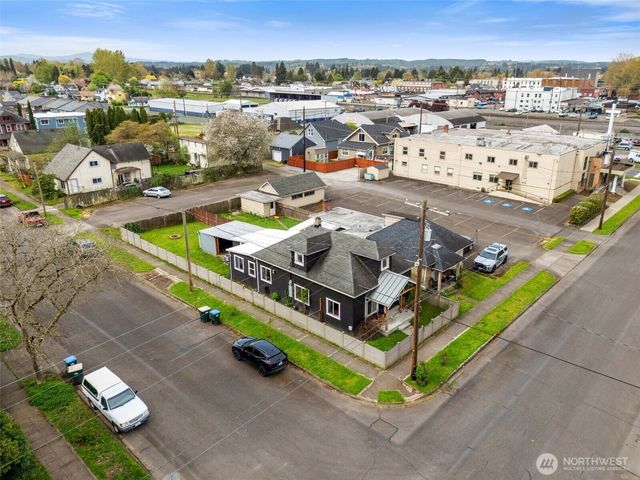 320 E Main Street, Centralia, WA 98531