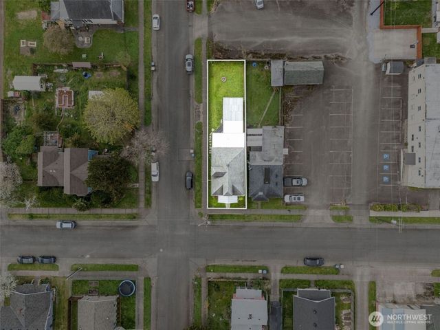 320 E Main Street, Centralia, WA 98531