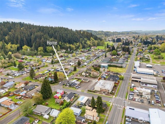 320 E Main Street, Centralia, WA 98531
