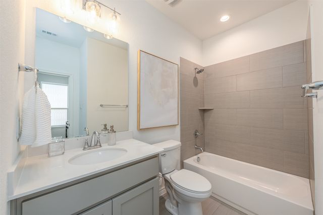 2828 Addison Park Lane, Fort Worth, TX 76110