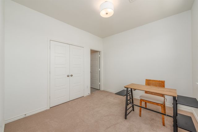 2828 Addison Park Lane, Fort Worth, TX 76110