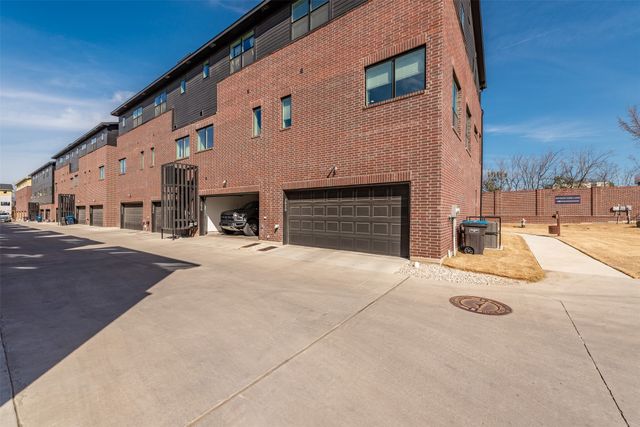 2828 Addison Park Lane, Fort Worth, TX 76110