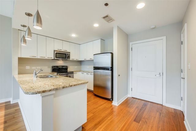 1200 Main Street 1002, Dallas, TX 75202