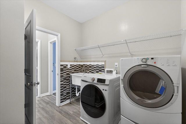 1902 Wild Indigo Way, Hanahan, SC 29410