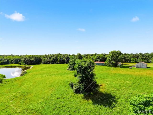 27250 State Highway U, Warrenton, MO 63383