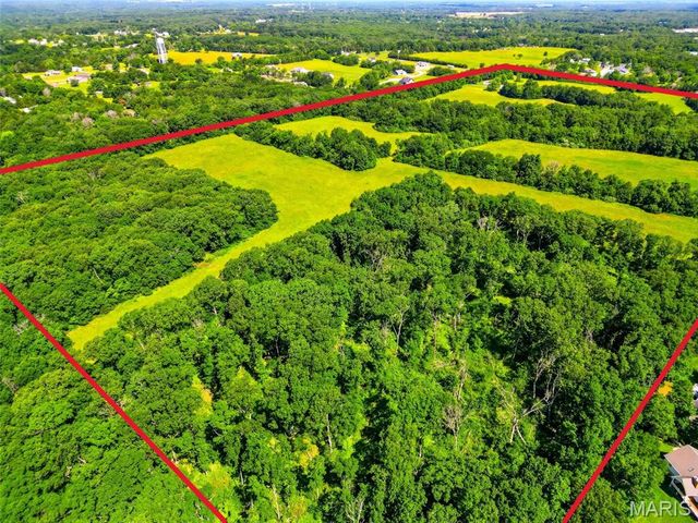 27250 State Highway U, Warrenton, MO 63383