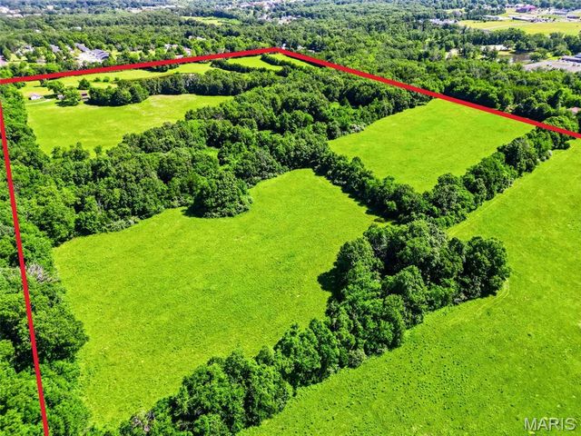27250 State Highway U, Warrenton, MO 63383