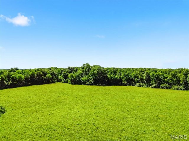 27250 State Highway U, Warrenton, MO 63383