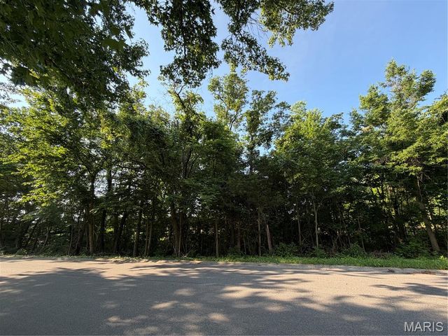 27250 State Highway U, Warrenton, MO 63383