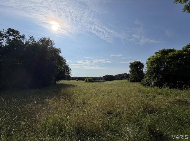 27250 State Highway U, Warrenton, MO 63383