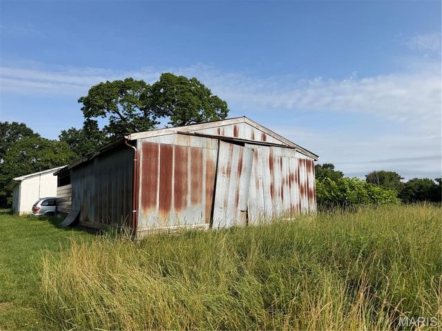 27250 State Highway U, Warrenton, MO 63383