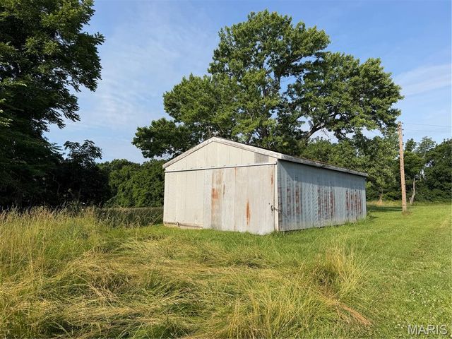 27250 State Highway U, Warrenton, MO 63383