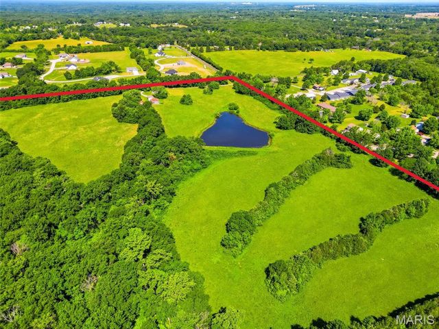 27250 State Highway U, Warrenton, MO 63383