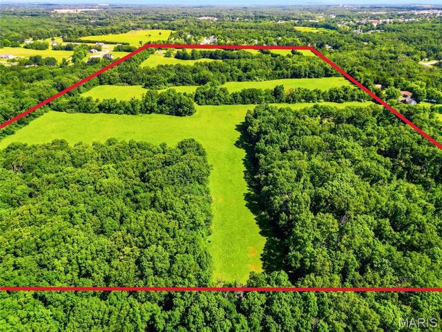27250 State Highway U, Warrenton, MO 63383