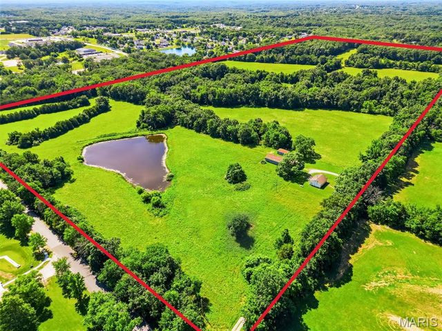 27250 State Highway U, Warrenton, MO 63383