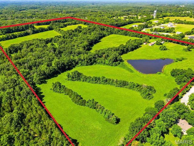 27250 State Highway U, Warrenton, MO 63383