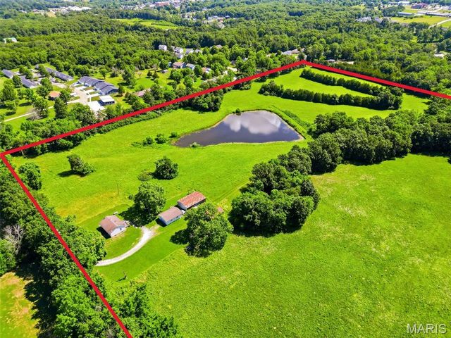 27250 State Highway U, Warrenton, MO 63383