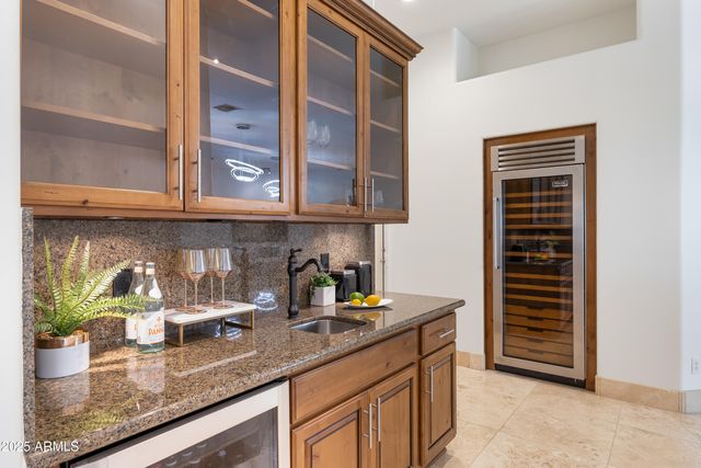 9417 E CHARTER OAK Drive, Scottsdale, AZ 85260