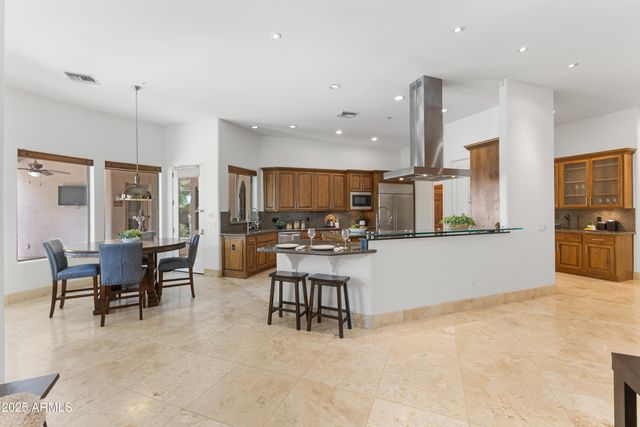 9417 E CHARTER OAK Drive, Scottsdale, AZ 85260