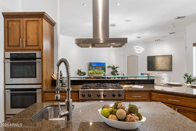 9417 E CHARTER OAK Drive, Scottsdale, AZ 85260