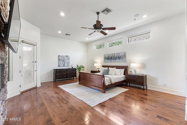 9417 E CHARTER OAK Drive, Scottsdale, AZ 85260