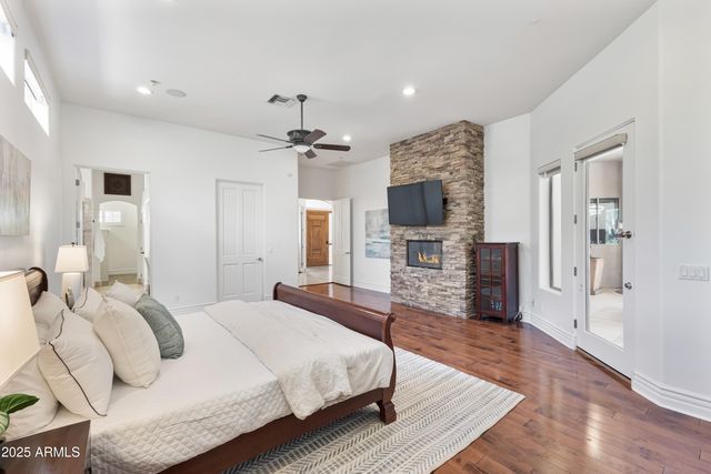 9417 E CHARTER OAK Drive, Scottsdale, AZ 85260