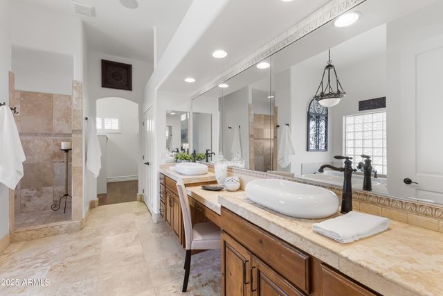 9417 E CHARTER OAK Drive, Scottsdale, AZ 85260