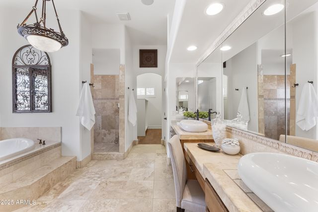 9417 E CHARTER OAK Drive, Scottsdale, AZ 85260