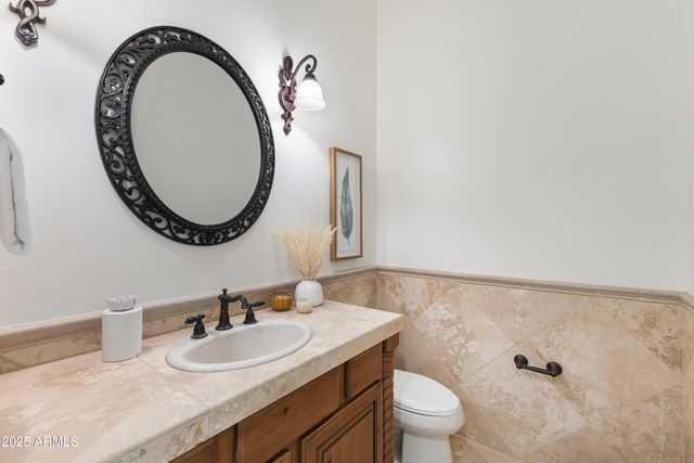 9417 E CHARTER OAK Drive, Scottsdale, AZ 85260