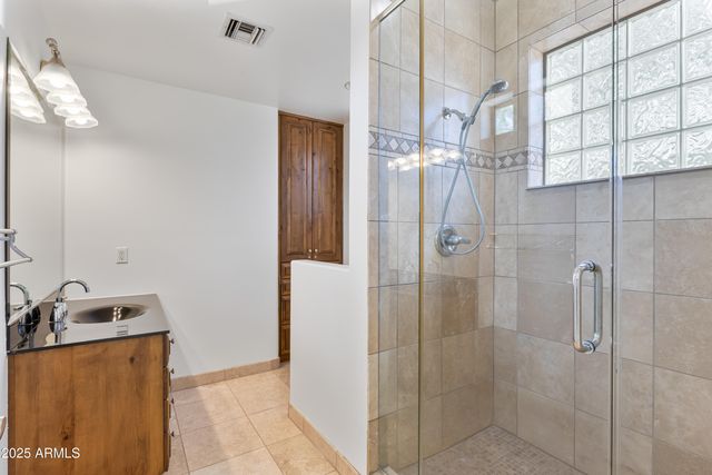 9417 E CHARTER OAK Drive, Scottsdale, AZ 85260