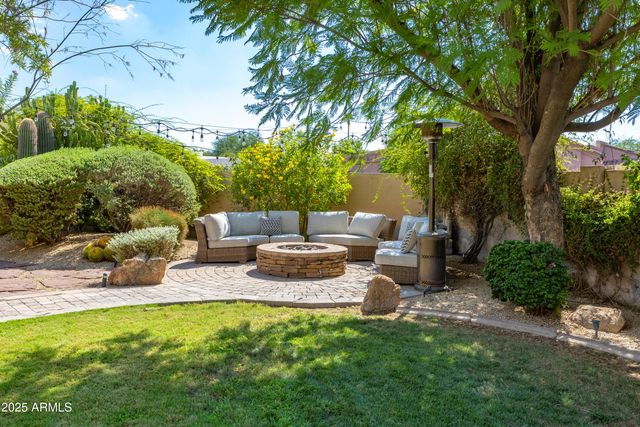 9417 E CHARTER OAK Drive, Scottsdale, AZ 85260