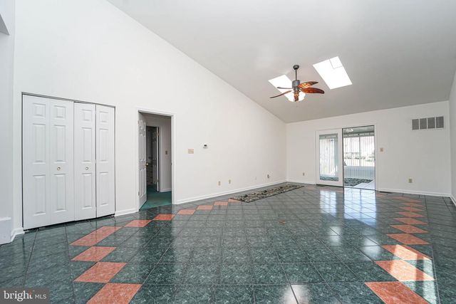 7009 BRIDGEPOINTE DR, Chester, MD 21619