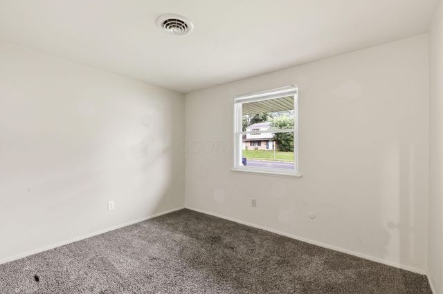 3698 Paris Boulevard, Westerville, OH 43081