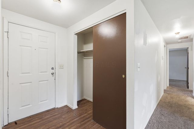 3698 Paris Boulevard, Westerville, OH 43081