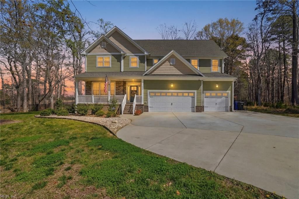 130 Farrand DR, Suffolk, VA 23434