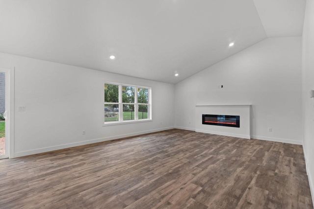 N9016 SOUTHTOWNE DRIVE, Menasha, WI 54952