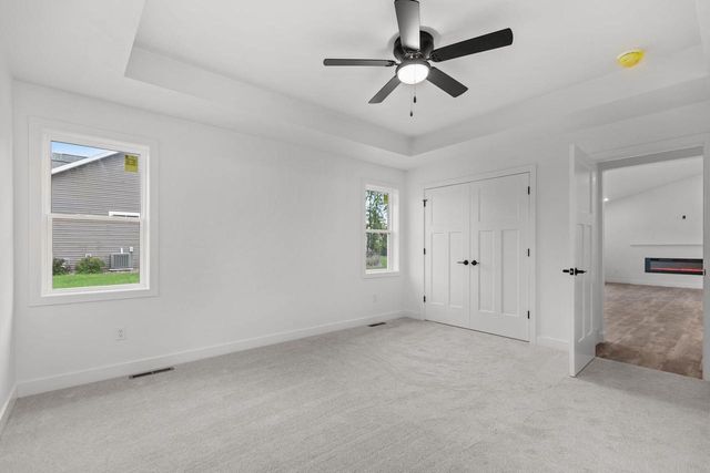 N9016 SOUTHTOWNE DRIVE, Menasha, WI 54952
